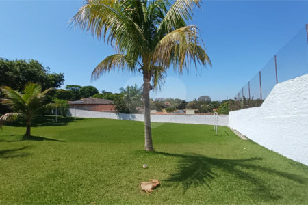 Casa à venda com 3 quartos, sendo 1 suíte,  no condomínio Santa Inês, Itu - SP