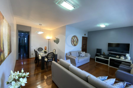 Apartamento à venda com 3 quartos, sendo 1 suíte, em Tijuca, Rio de Janeiro, RJ