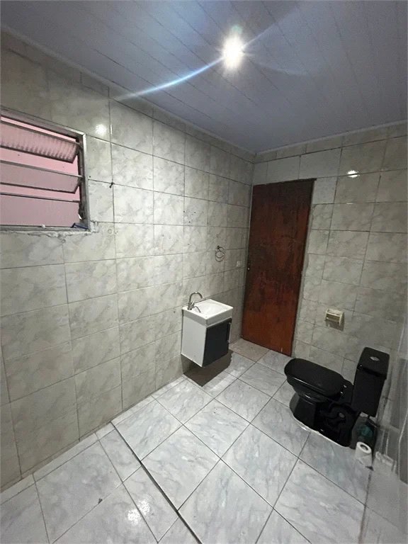 Sobrado à venda com 4 quartos, sendo 2 suítes, em Parque Sonia, São Paulo, SP