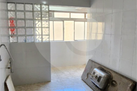 Apartamento à venda com 3 quartos em Saúde, São Paulo, SP