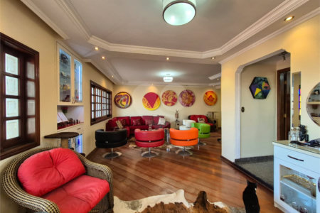 Casa à venda com 3 quartos, sendo 1 suíte, em Parque São Domingos, São Paulo, SP