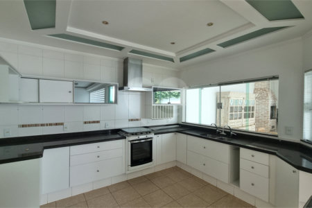 Casa à venda ou para alugar com 3 suítes no condomínio Residencial Villa dos Inglezes, Sorocaba - SP