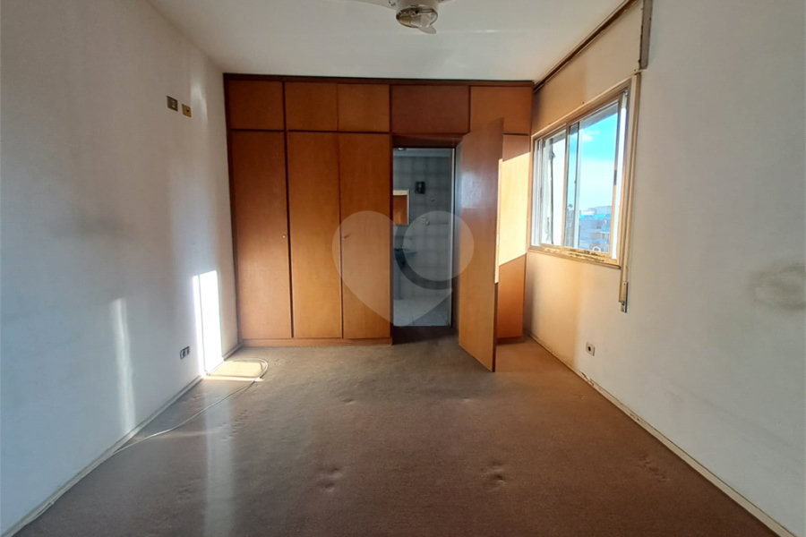 Apartamento à venda com 3 quartos, sendo 1 suíte,  em Paraíso, São Paulo, SP