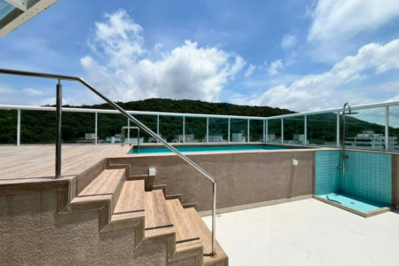Cobertura com 3 dormitórios à venda, 270 m² por R$ 2.890.000,00 - Barra Funda - Guarujá/SP