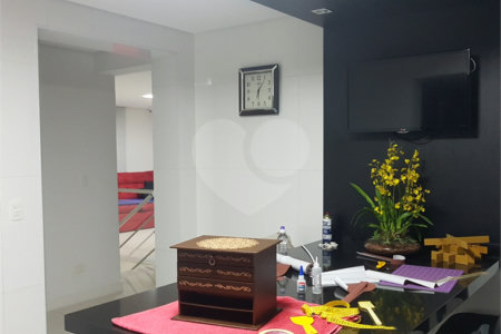 Cobertura à venda com 4 quartos, sendo 3 suítes, em Água Fria, São Paulo, SP