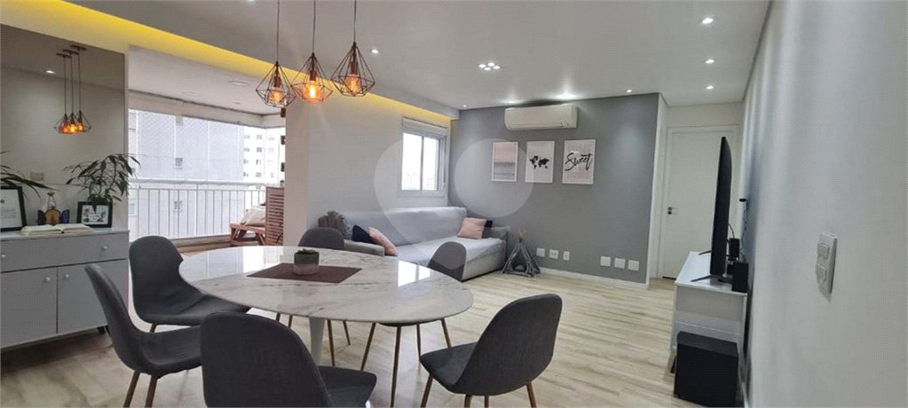Apartamento à venda com 2 quartos, sendo 1 suíte,  em Barra Funda, São Paulo, SP