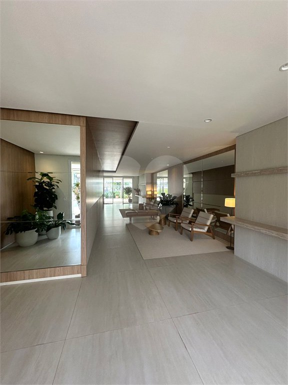 Apartamento à venda com 3 quartos, sendo 1 suíte, em Brooklin Paulista, São Paulo, SP
