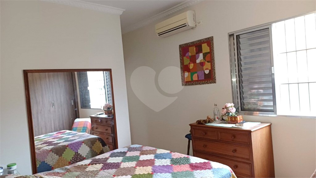 Casa à venda com 5 quartos, sendo 1 suíte,  em Vila Isolina Mazzei, São Paulo, SP