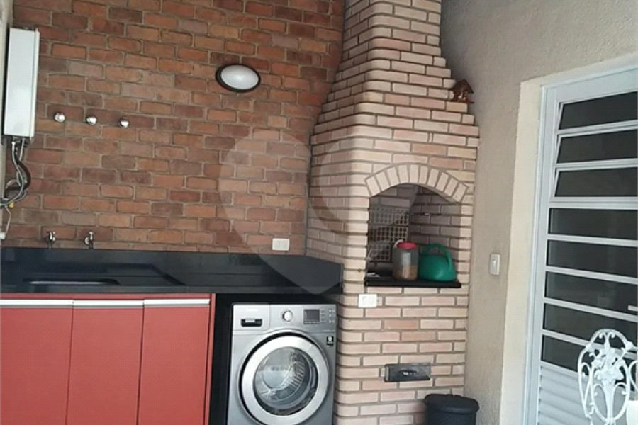 Casa à venda com 3 quartos, sendo 1 suíte, em Saúde, São Paulo, SP