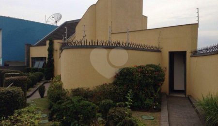 Casa à venda com 3 quartos, sendo 1 suíte,  em Vila Maria, São Paulo, SP