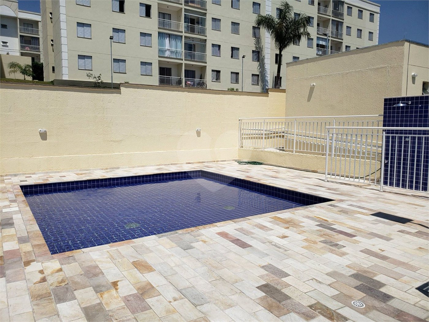 Apartamento à venda com 3 quartos em Jardim Caiapiá, Cotia, SP