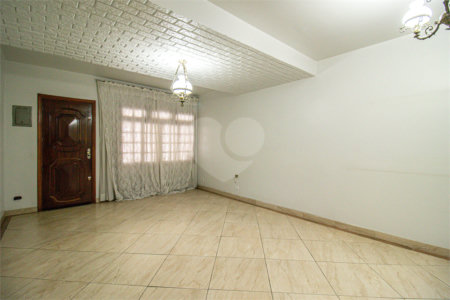 Sobrado à venda com 3 quartos em Vila Cruzeiro, São Paulo, SP