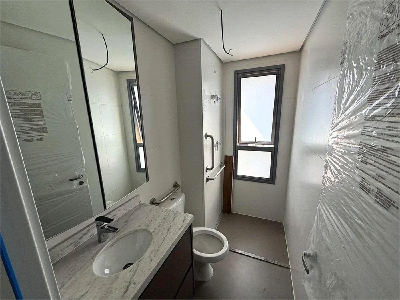 Apartamento à venda com 3 suítes em Sumarezinho, São Paulo, SP