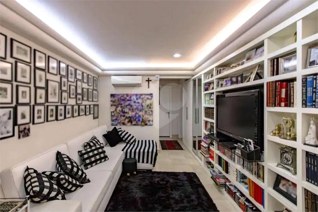 Apartamento à venda com 4 suítes em Vila Clementino, São Paulo, SP