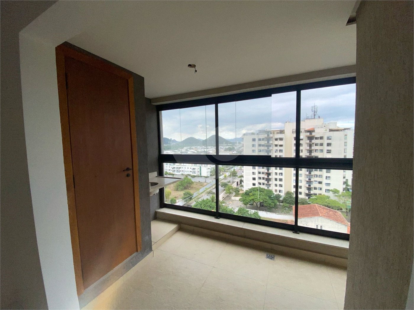Apartamento à venda com 2 quartos, sendo 1 suíte, em Recreio dos Bandeirantes, Rio de Janeiro, RJ