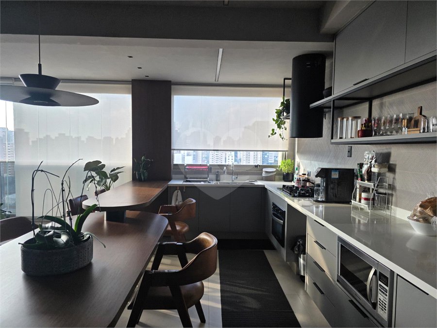 Apartamento à venda ou para alugar com 3 suítes em Perdizes, São Paulo, SP