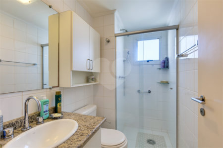 Apartamento à venda com 3 quartos, sendo 2 suítes, em Jardim Marajoara, São Paulo, SP
