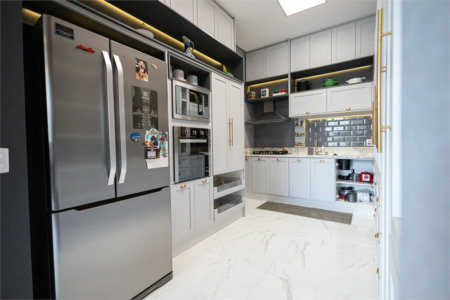 Apartamento à venda com 5 quartos, sendo 4 suítes, em Parque Reboucas, São Paulo, SP