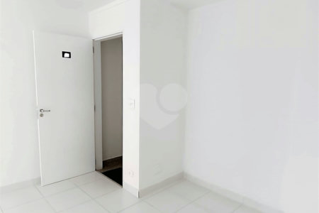 Apartamento à venda com 2 quartos em Vila Pompéia, São Paulo, SP