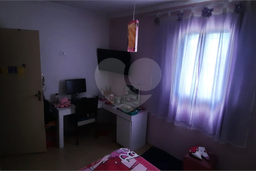 Sobrado à venda com 3 quartos, sendo 2 suítes, no Brasilândia, São Paulo, SP