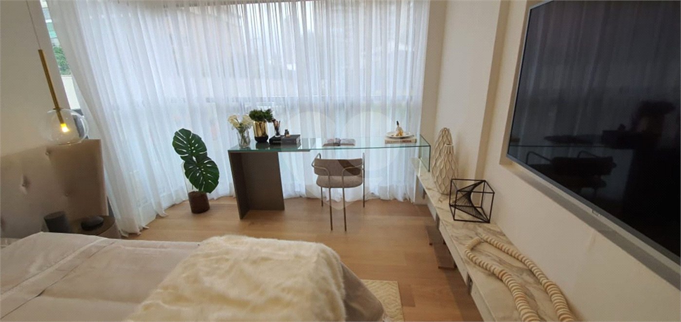 Apartamento à venda com 3 suítes em Brooklin Paulista, São Paulo, SP