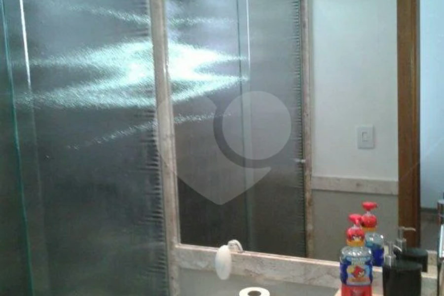 Sobrado à venda com 3 suítes em Imirim, São Paulo, SP