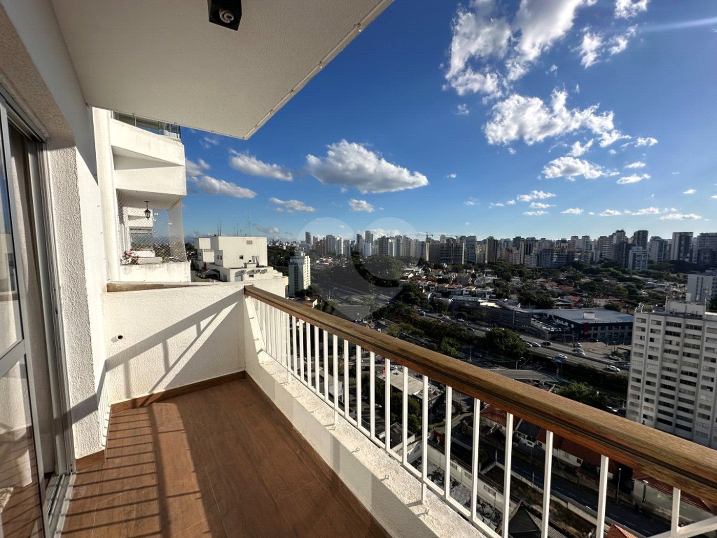 Apartamento à venda com 3 quartos, sendo 2 suítes, em Vila Clementino, São Paulo, SP
