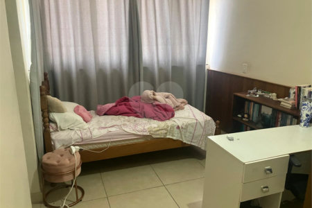 Sobrado à venda com 5 quartos, sendo 4 suítes,  em Vila Aurora (zona Norte), São Paulo, SP