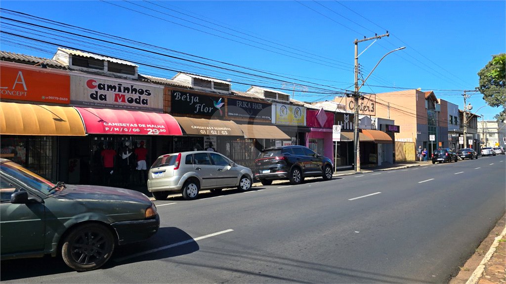 Loja à venda ou para alugar no Centro, Araraquara, SP