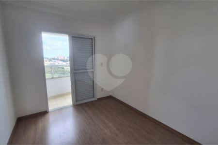 Apartamento à venda com 3 quartos, sendo 1 suíte,  em Parque Campolim, Sorocaba, SP