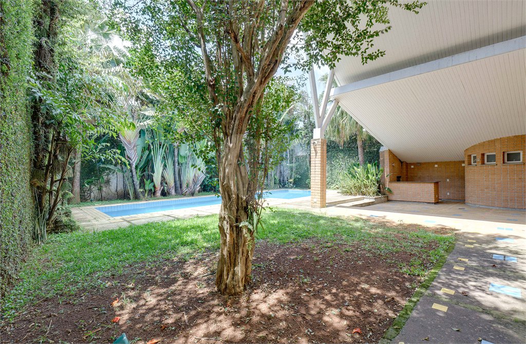 Casa Térrea à venda com 3 quartos, sendo 1 suíte, em Granja Julieta, São Paulo, SP