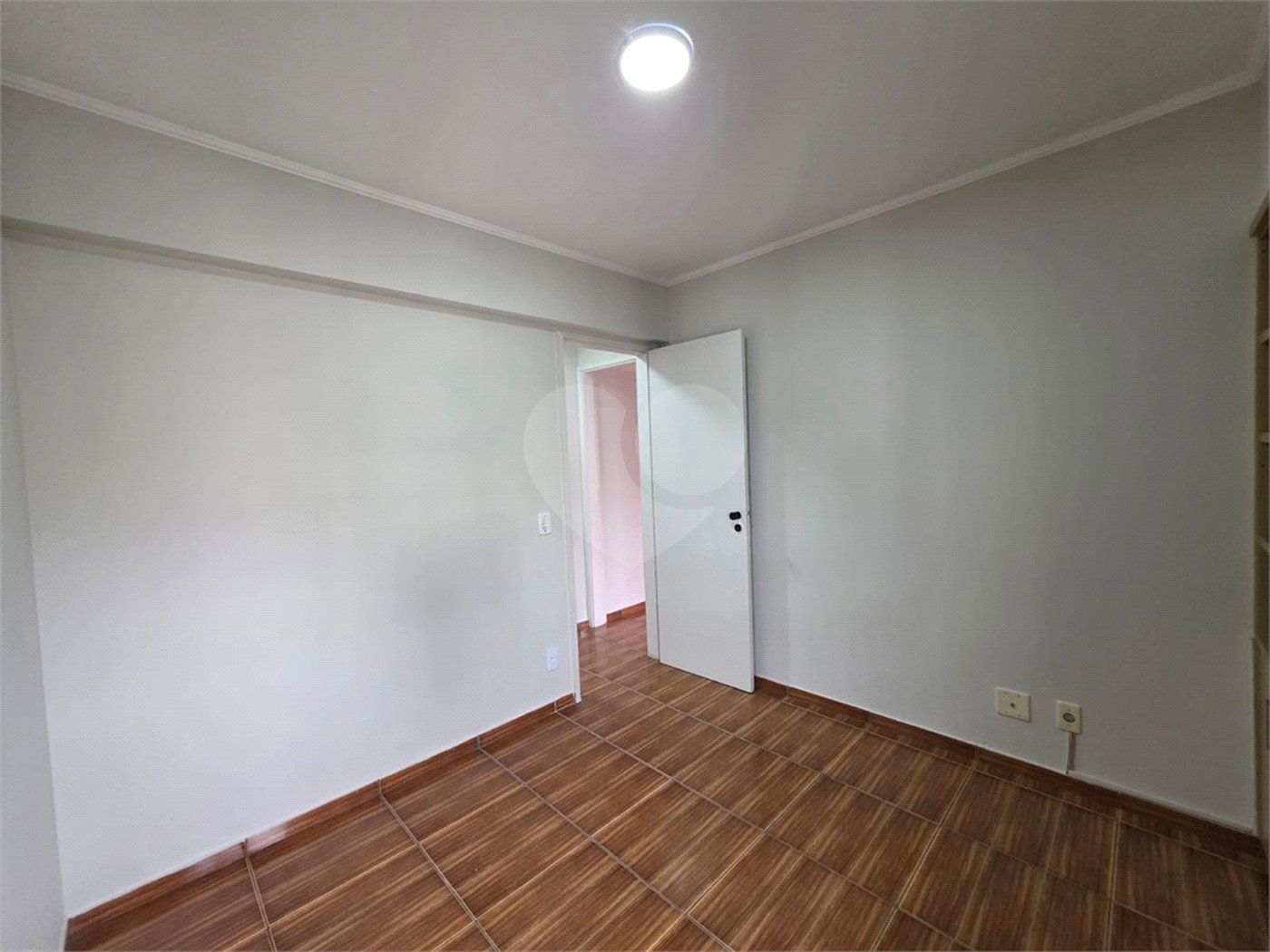 Apartamento à venda com 2 quartos, sendo 1 suíte, em Vila Olímpia, São Paulo, SP
