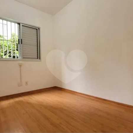 Apartamento à venda com 2 quartos em Jardim Sarah, São Paulo, SP