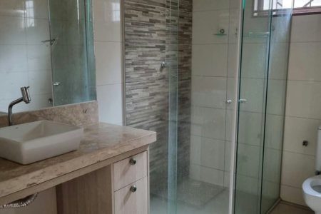 Casa à venda com 3 quartos, sendo 1 suíte,  em Jardim Nova Americana, Três Lagoas, MS