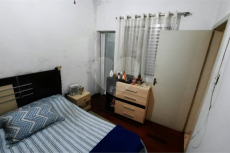 Sobrado à venda com 6 quartos, sendo 2 suítes, em Santana, São Paulo, SP