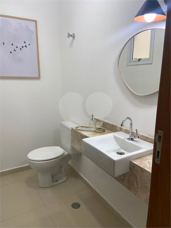 Sobrado à venda com 3 quartos, sendo 1 suíte,  em Vila Pires, Santo André, SP