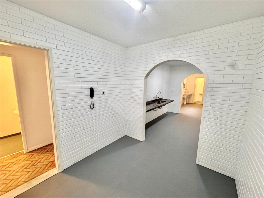 Apartamento à venda com 4 quartos, sendo 1 suíte, em Lagoa, Rio de Janeiro, RJ