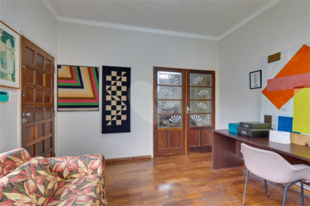 Casa Térrea à venda ou para alugar com 5 quartos, sendo 2 suítes, em Granja Julieta, São Paulo, SP