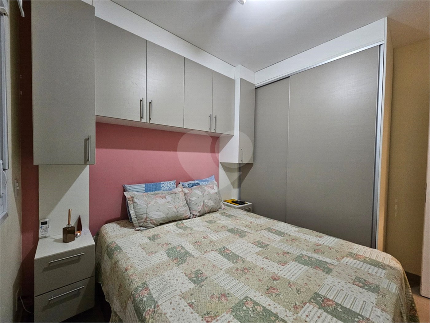 Apartamento à venda com 2 quartos em Vila Anastácio, São Paulo, SP