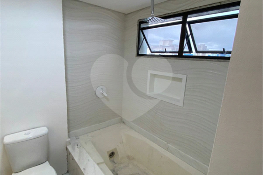 Apartamento à venda com 4 suítes em Santana, São Paulo, SP