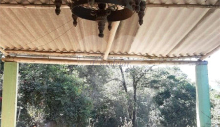 Casa à venda com 2 quartos em Caceia, Mairiporã, SP
