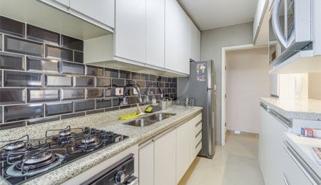 Apartamento à venda com 3 quartos, sendo 1 suíte, em Alto da Boa Vista, São Paulo, SP