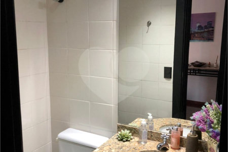 Cobertura à venda com 5 quartos, sendo 3 suítes, em Vila Andrade, São Paulo, SP