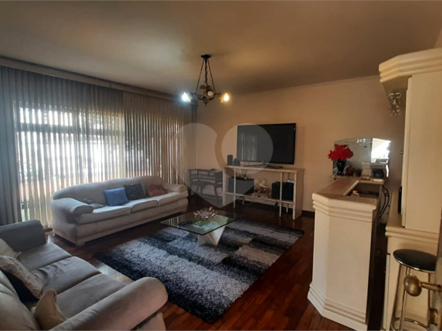 Casa de Vila à venda com 3 quartos, sendo 1 suíte,  em City Campo Grande, São Paulo, SP