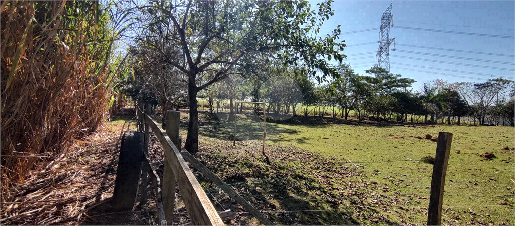 Sítio à venda com 2 suítes em Buru, Salto, SP