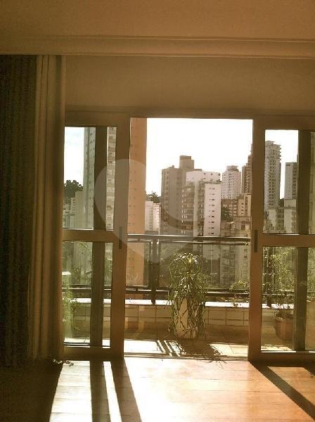 Apartamento à venda com 3 suítes em Vila Morumbi, São Paulo, SP