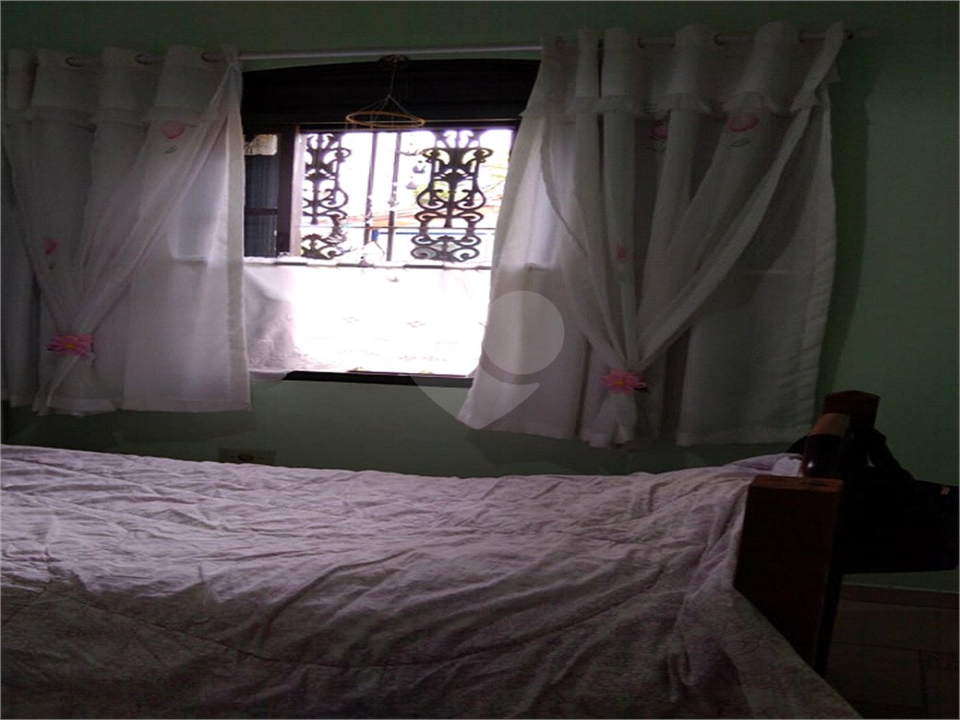 Sobrado à venda com 3 quartos, sendo 1 suíte, em Alto da Boa Vista, São Paulo, SP