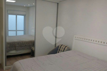 Casa Térrea à venda com 5 quartos, sendo 2 suítes, em Água Fria, São Paulo, SP