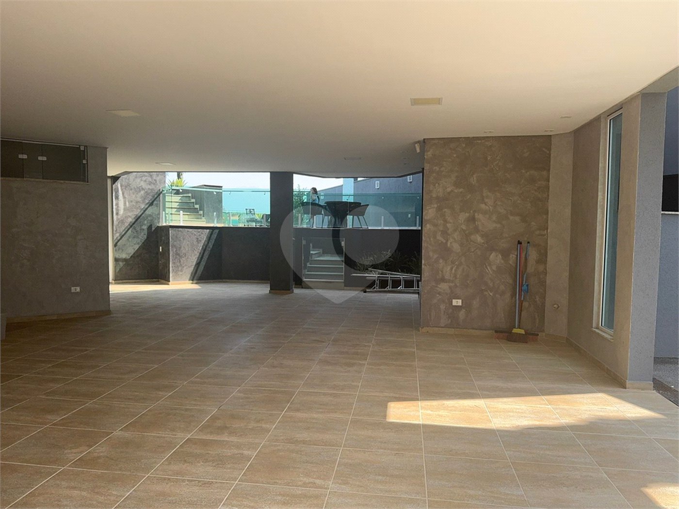 Casa à venda com 3 suítes no condomínio Aruã, Mogi das Cruzes - SP