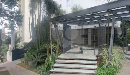 Apartamento à venda com 3 quartos, sendo 1 suíte,  em Pinheiros, São Paulo, SP